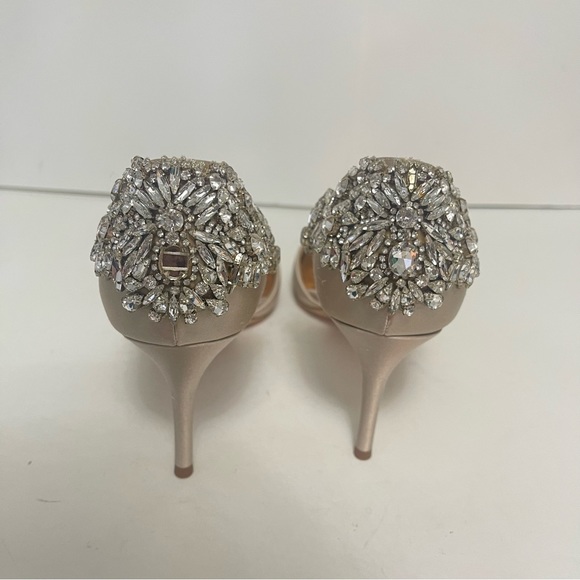 Badgley Mischka Collection Celeste Peep Toe Pump - Defect Missing One Rhinestone - Picture 14 of 17